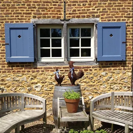 Bed & Breakfast Romantisch Overnachten In De Voerstreek - Hoeve De Witte Gans *