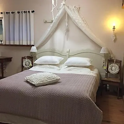 Bed & Breakfast Romantisch Overnachten In De Voerstreek - Hoeve De Witte Gans *