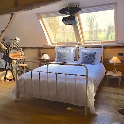 Romantisch Overnachten In De Voerstreek - Hoeve De Witte Gans * Voeren